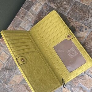 Anne Klein wallet, yellow
